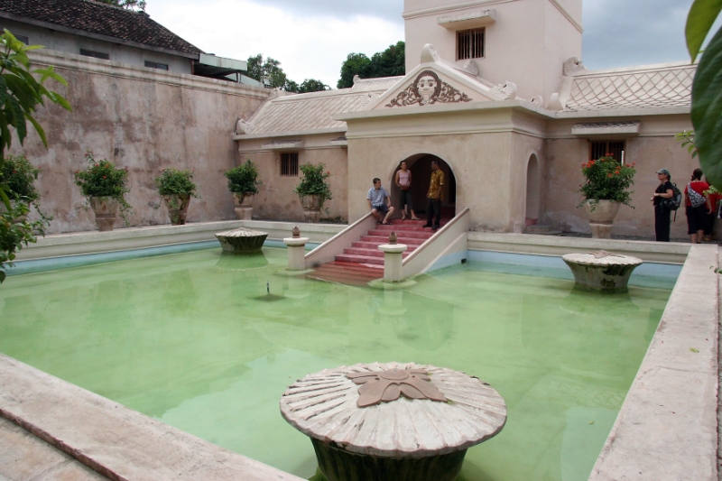 Sultan's water palace, Java Yogyakarta Indonesia 1.jpg - Indonesia Java Yogyakarta. Sultan's water palace